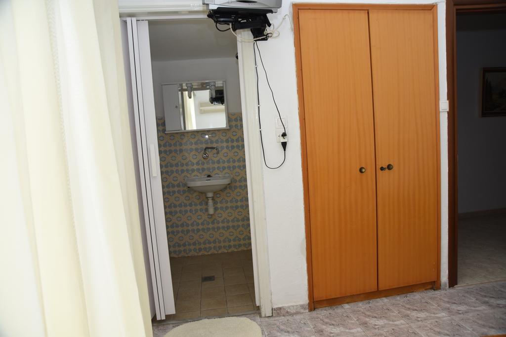 Anestis Chatzimihail Rooms Kamariotissa 외부 사진