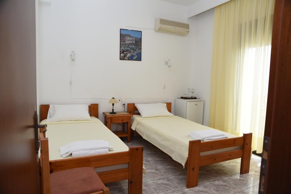 Anestis Chatzimihail Rooms Kamariotissa 외부 사진